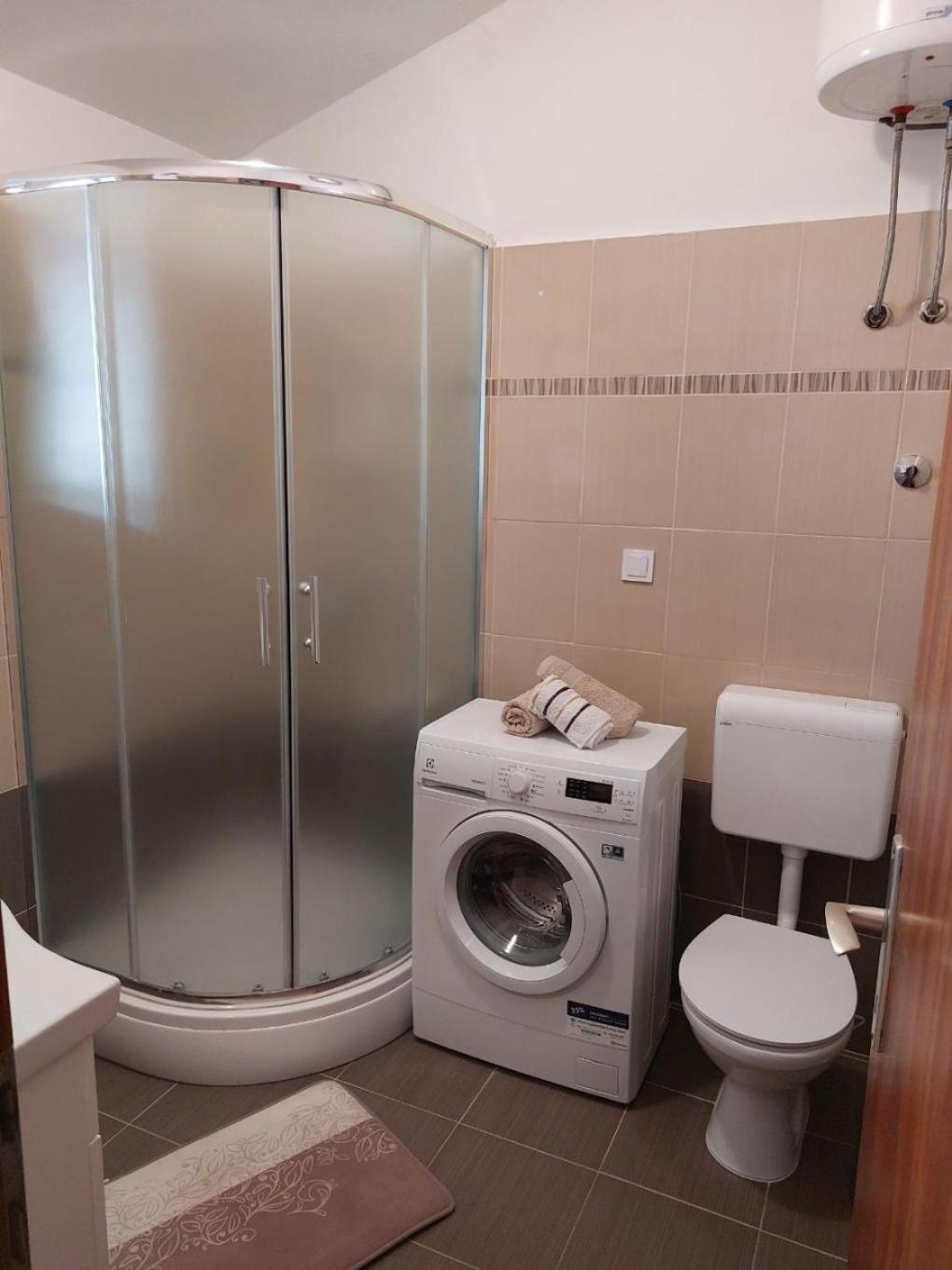 Apartment Silvana Božava エクステリア 写真